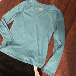 Long sleeve workout top